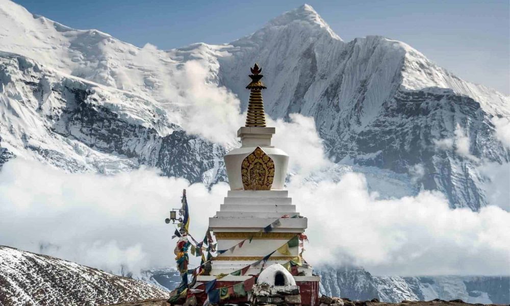 Featured-Should-Not-Hike-Annapurna-No-Text